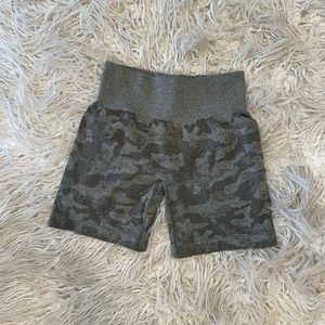 NVGTN Shorts